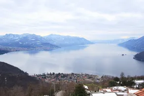 Stylish Lake Maggiore apartment with lake views. WIFI - Image 3