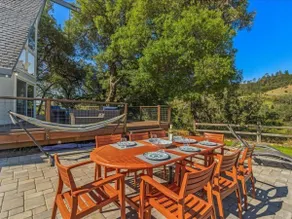 Alexander Valley Russian River Home for 8, Spa, WiFi, BBQ, bocce, vineyard - Image 2