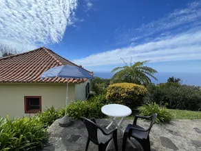 Aloes bungalow is cheerful, sunny and spacious - Image 2