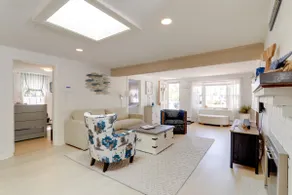 2 Mi to Seagull Beach: Charming Family Home - Image 4