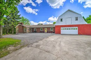 Roomy Montour Falls Retreat w/ Private Pool! - Image 5