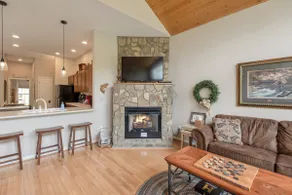 Cozy Cabin Right on the New River in Todd - Easy River Access - Fire Pit - Image 4