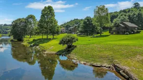 Cozy Cabin Right on the New River in Todd - Easy River Access - Fire Pit - Image 5