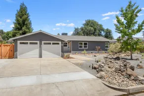 Mid-Century Visalia Home w/ EV Charger & BBQ Grill - Image 2
