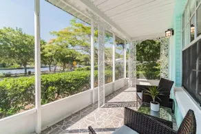 Fascinating Grand River House - Image 2