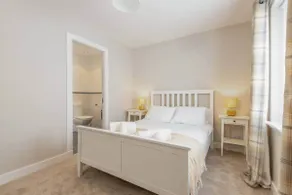 Southfield Apartments - No 14 - Image 2
