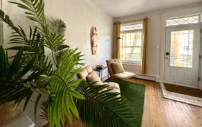 Super apartment with parking in Limoilou - Image 2