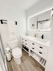 516-Remodeled Suite Retreat 3 min walk to beach! - Image 3