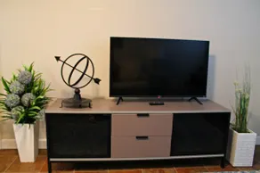 Red Bank Cozy Nest - Image 5