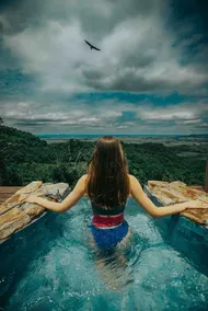 Geodesic dome with exclusive Jacuzzi - Image 5