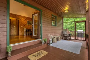 Peak-a-Blue: Hottub Movies/Mtn View/Bigfoot Bunker Game Rm/Big Deck/Fire Pit - Image 2
