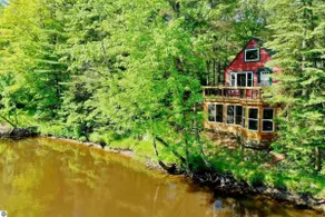 Secluded Riverfront Cottage | Sauna, Fire & Kayaks - Image 2