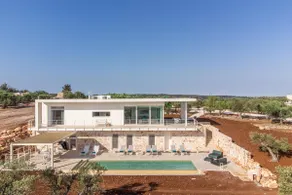 New Luxury PanItria with Infinity Pool - Image 2
