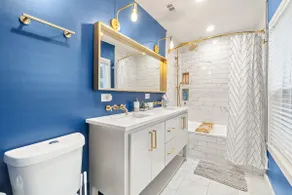 Emerald Indigo House | Pet Friendly - Image 5