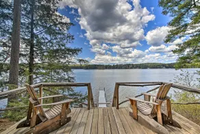 Lakefront Cottage: Boat Dock, Patio & Kayaks! - Image 2