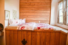 Schlosswohnung Therese – Spacious & charming - Image 4