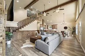 Lakefront home with huge yard and picturesque front Porch - Image 5