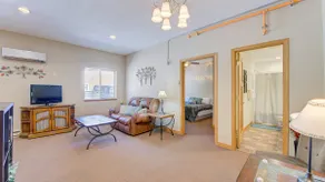 Starshine Condo - 2 Minute Walk to the Beach! - Image 4