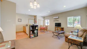 Starshine Condo - 2 Minute Walk to the Beach! - Image 3