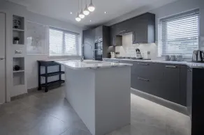 Gower View - 4 Bedroom Luxurious Holiday Home - Saundersfoot - Image 4