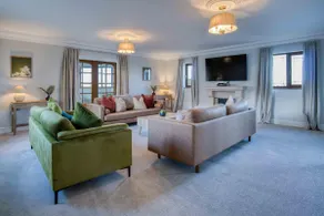 Knights Rest - 4 Bed Holiday Home - Princes Gate - Image 2