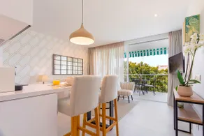 Genteel Home Ricardo Soriano - Image 3