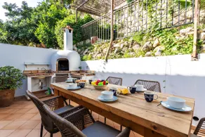 VILLA LUNA VI4339 By Riviera Holiday Homes - Image 2
