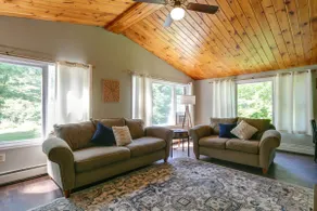 Hidden Haven on the Ding Dang; Pet- Friendly! - Image 3