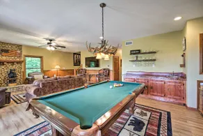 Spacious Murphy Chalet w/ Hot Tub: Mtn Views! - Image 3