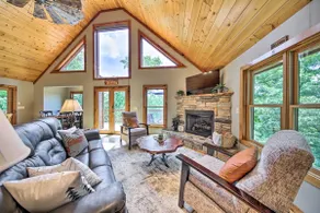 Spacious Murphy Chalet w/ Hot Tub: Mtn Views! - Image 4