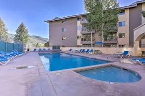 Newly Upgraded Avon Condo w/ Pool & Hot Tub Access - Image 3