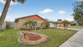Bayberry Breeze - 3B/2B Pet Friendly Private Pool - Image 2