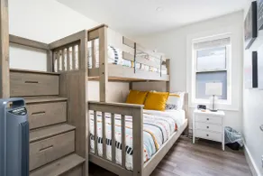 ”Ski” at Hills | Sleeps 5, Cozy Stay Near Blue Mtn - Image 4