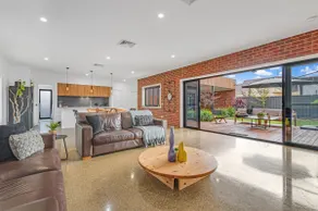 Tranquil Garden Oasis | Central Echuca - Image 3