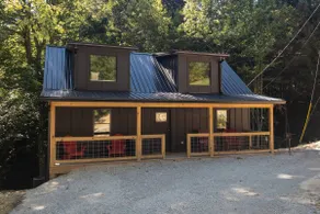 Red River Gorge Wolf Den Luxury Cabin Hottub Wi-Fi - Image 2