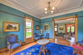 Historic, Victorian Villa w/ Park On-Site - Image 5