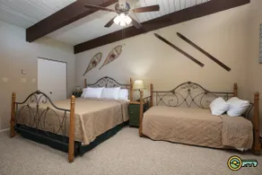 Logan Lodge (Unit #135) | Ski/MTB/Golf | Ski slope & Resort valley views | Vaulted ceilings! - Image 4