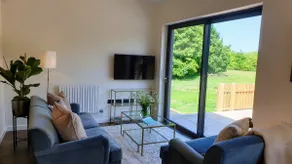 Finest Retreats - Blackbarn Wood - Image 4