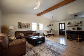 Comfort & Fun: House + Game Room & Fitness Room - Image 2