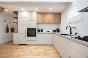 Modern Haven in Vibey Fitzroy Walk to shops - Image 2