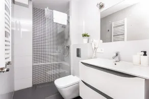 Blossom - Old Town Residence - by Upstairs - Image 3