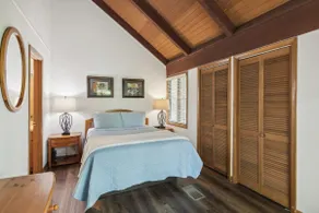 Scenic Getaway in Jasper Mountains - Image 2