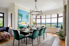 The Spinney - Spectacular views over the bay and close to beach with parking - Image 4