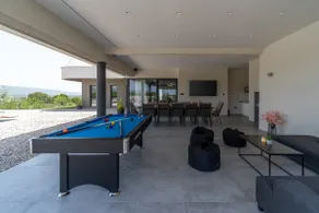 Luxury Villa Madre with 5 en-suite bedrooms, heated 72sqm Mineral pool, Whirlpool, outdoor Gym, Playground - Image 4