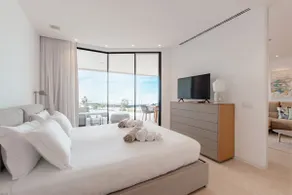 Infinity 1-7 LUXE SEA VIEW 2B - Image 3