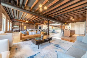 Sleeps18 9Beds 7BR 4BA Swepson Estate - Image 2
