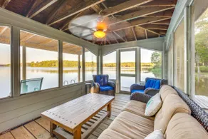 Lakefront Crockett Cabin w/ Boathouse & Kayaks! - Image 2