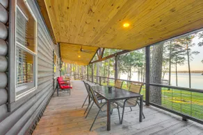 Lakefront Crockett Cabin w/ Boathouse & Kayaks! - Image 3