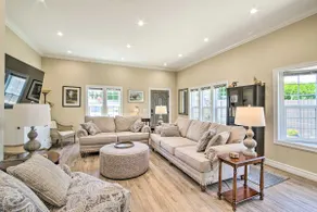 Renovated North Bend Cottage: Near Eateries! - Image 2
