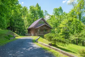 Updated Cabin Mins from Downtown West Jefferson- Hot Tub, Porches, Dogs OK - Image 2